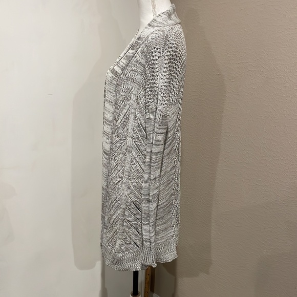 Leo & Nicale Open Long Sleeve Sweater Vest - M - Picture 3 of 9